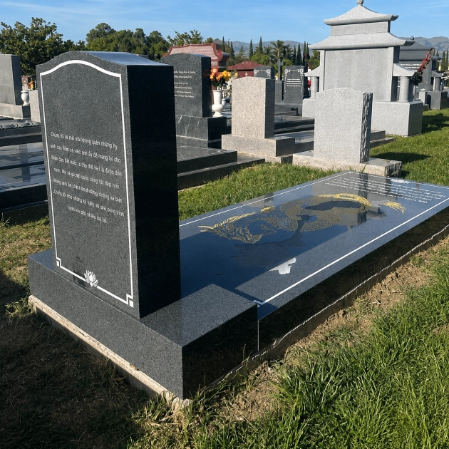 Dragon Full Ledger Granite Memorial