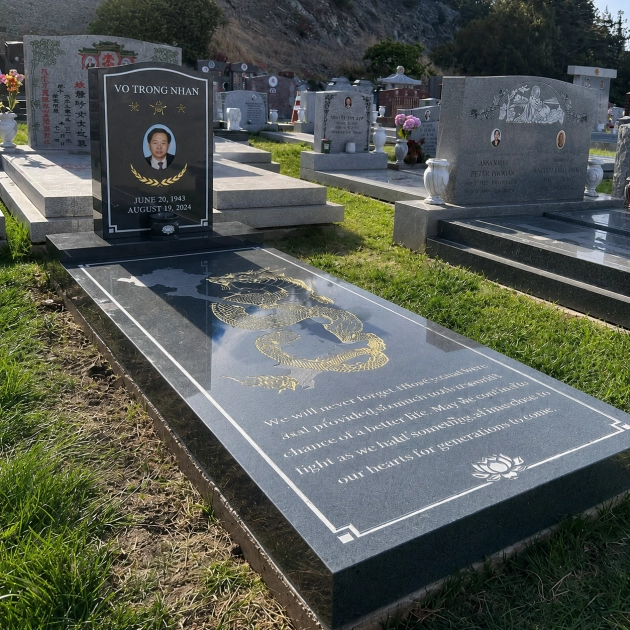 Dragon Full Ledger Granite Memorial