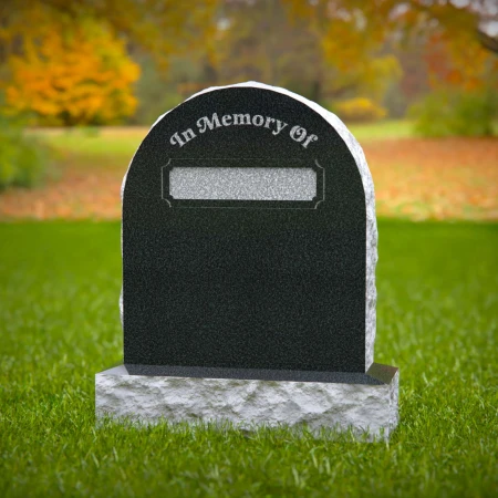 1579 - Classic Black Granite Headstone with "In Memory Of" Inscription