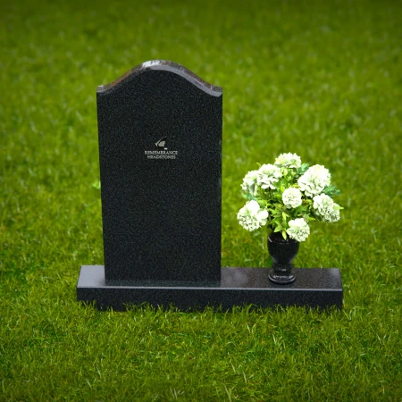 1330 - Classic Arched Headstone – A Graceful Memorial