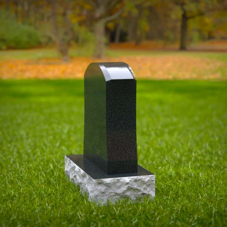 1591 - Black Granite Headstone with Heart Engraving – Elegant & Timeless Memorial - 5