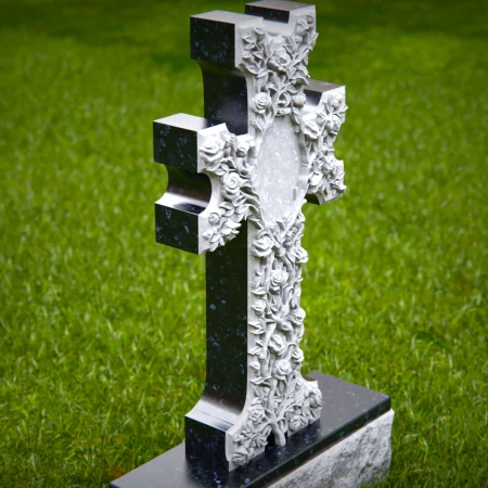 1555 - Ornate Floral Cross Headstone – A Symbol of Faith and Remembrance - 3