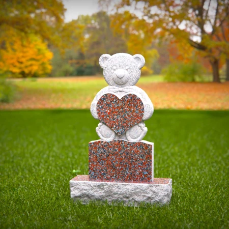 1484 - Adorable Teddy Bear Headstone with Heart Design