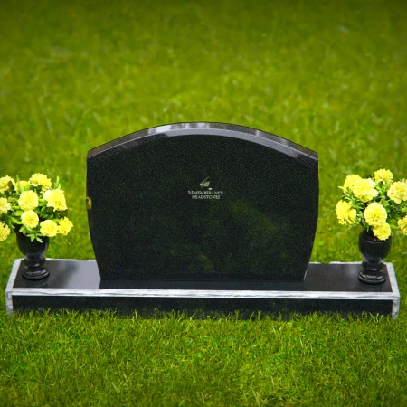 1355 - Elegant Arched Headstone – A Lasting Tribute - 50