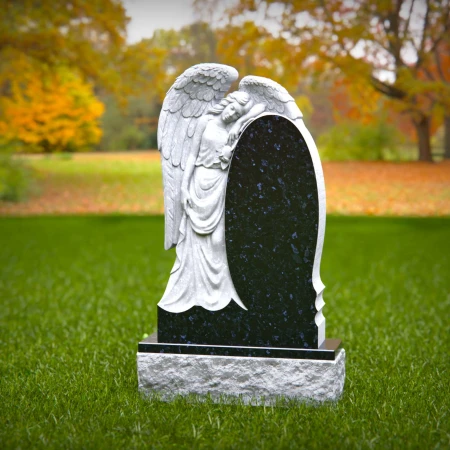 1512 - Granite Angel Memorial Headstone with Carved Sculpture