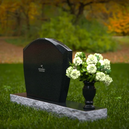 1356 - Classic Arched Granite Headstone – A Timeless Memorial - 39