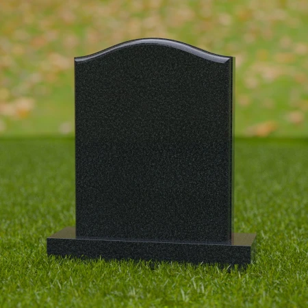 1693 - Elegant Polished Headstone for a Lasting Tribute