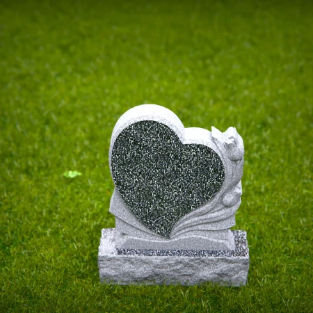 1533 - Heart-Shaped Granite Memorial Headstone - 6