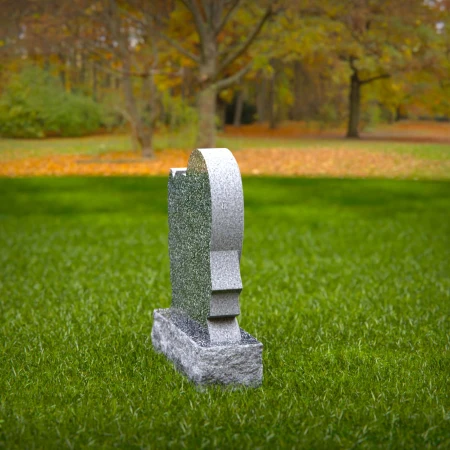 1533 - Heart-Shaped Granite Memorial Headstone - 1