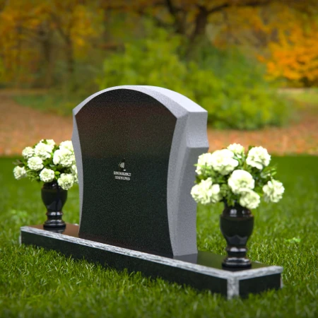 1352 - Elegant Granite Headstone – Timeless Memorial Design - 55