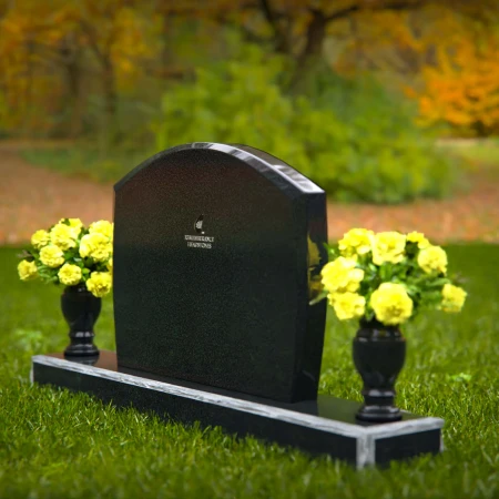 1355 - Elegant Arched Headstone – A Lasting Tribute - 53