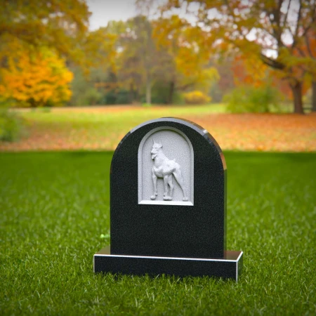 1465 - Black Granite Horse Memorial Headstone with Arched Design