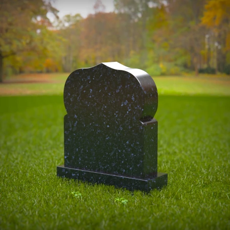 1431 - Islamic Gravestone with Arabic Inscription in a Peaceful Setting - 4