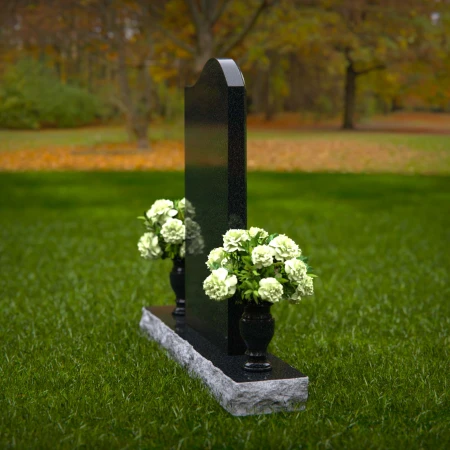 1331 - Elegant Upright Headstone with Floral Arrangement - 45