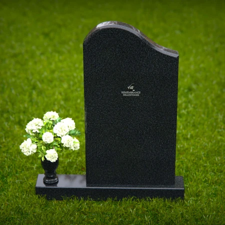 1334 - Modern Curved Headstone with Single Vase - 49