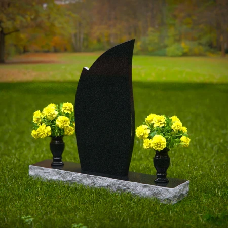 1372 - Elegant Asymmetrical Granite Headstone – A Unique Memorial Tribute - 52